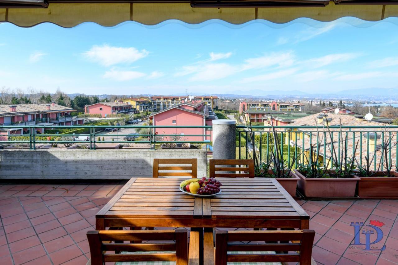 Desenzanoloft Official Partner Marriott Homes & Villas - Paradise Lake View In A 5 Pools Exclusive Residence Desenzano del Garda Exteriér fotografie