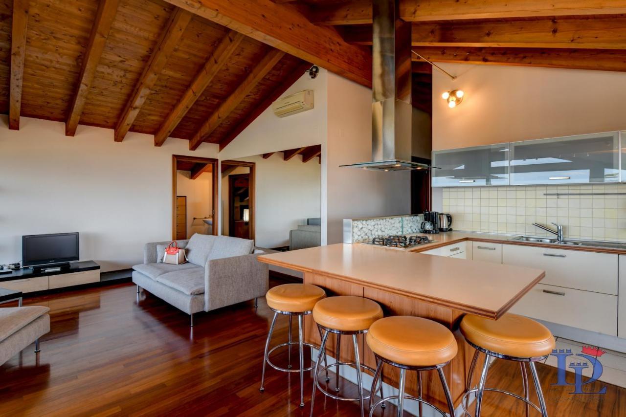 Desenzanoloft Official Partner Marriott Homes & Villas - Paradise Lake View In A 5 Pools Exclusive Residence Desenzano del Garda Exteriér fotografie