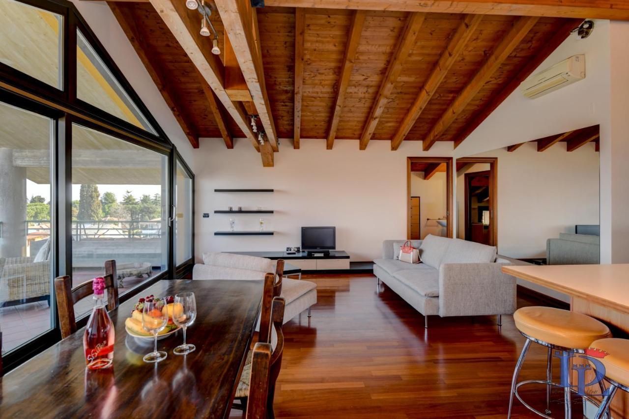 Desenzanoloft Official Partner Marriott Homes & Villas - Paradise Lake View In A 5 Pools Exclusive Residence Desenzano del Garda Exteriér fotografie