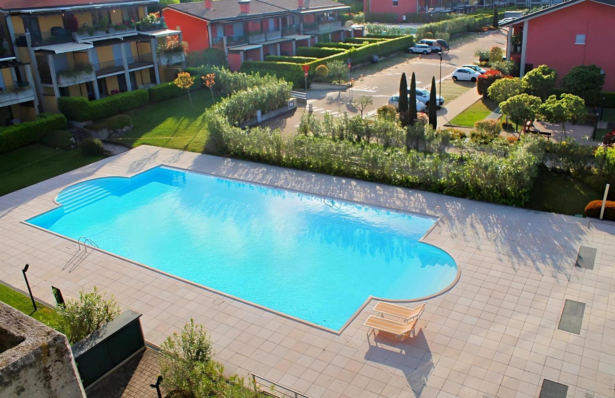 Desenzanoloft Official Partner Marriott Homes & Villas - Paradise Lake View In A 5 Pools Exclusive Residence Desenzano del Garda Exteriér fotografie